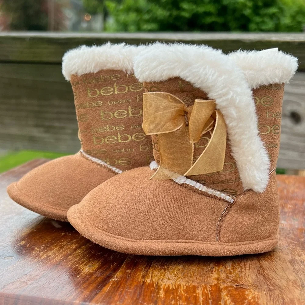 - Bebe Infant Sherpa Bow Boot SZ 1! LIKE NEW!
